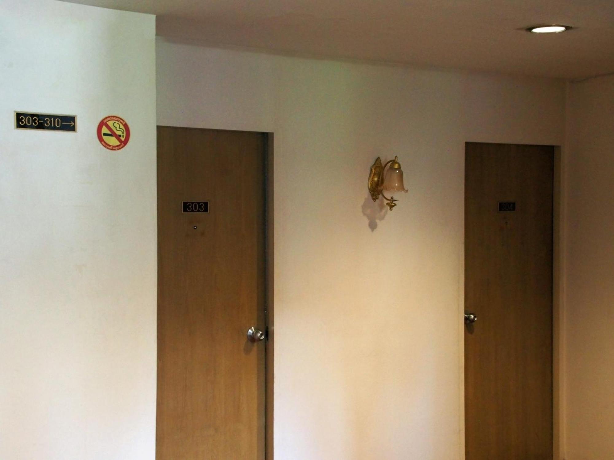 Wish Inn Chidlom V วิช อินน์ ชิดลม 2 Bangkok Eksteriør bilde